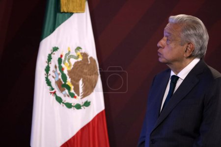 Foto de 4 de diciembre de 2023, Ciudad de México, México: El presidente de México, Andrés Manuel López Obrador, en la conferencia de prensa en el Palacio Nacional de la Ciudad de México - Imagen libre de derechos