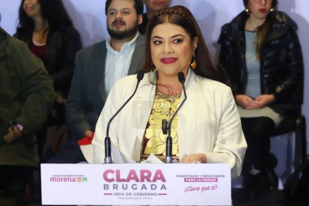 Téléchargez les photos : 17 décembre 2023 à Mexico : Clara Brugada Molina, la seule pré-candidate à l'alliance Morena, PT et PVM pour le chef du gouvernement de Mexico, annonce son conseil consultatif de campagne, à l'hôtel Hilton de Mexico. sur Decembe - en image libre de droit