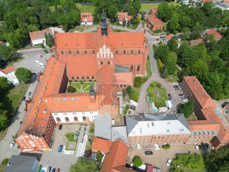 Foto de Vista aérea de la ciudad de pelplin, Polonia - Imagen libre de derechos