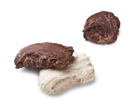 Téléchargez les photos : Biscuits Regina (ou Bersaglieri, ou Tot) sucreries typiques italiennes traditionnelles isolées sur fond blanc - en image libre de droit