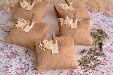 Wedding favors lavender jute sack bag, scented lavender sachet custom guest gifts