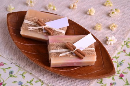 Wedding favors rustic decoration handmade soap for guest gifts, small original party souvenir, natural present
