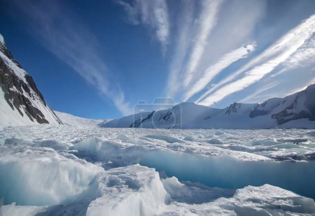 Foto de Icebergs antárticos en el océano, Ilulissat, Groenlandia - Imagen libre de derechos