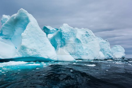Foto de Icebergs antárticos en Laguna Glaciar, Península Antártica, Antártida - Imagen libre de derechos