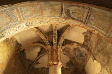 Photo for Discover captivating remnants of ancient Romanesque frescoes adorning the walls, ceilings, and supporting pillars of the historic San Baudelio Hermitage in Casillas de Berlanga, Soria, Spain. Transport your audience to a bygone era with our stunning - Royalty Free Image