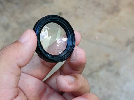 Macro lens for taking photos with a cellphone