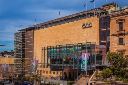 Téléchargez les photos : SYDNEY, AUSTRALIE - CIRCA AOÛT 2016 : The Australian Museum, Sydney, Australie. Le musée est le plus ancien d'Australie et jouit d'une réputation internationale en histoire naturelle et en anthropologie. - en image libre de droit