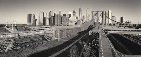 Foto de Vista panorámica del centro de Brooklyn Bridge, Nueva York, Estados Unidos - Imagen libre de derechos
