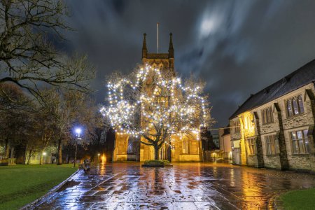 Téléchargez les photos : Blackburn Cathedral, Lancashire, Royaume-Uni le jour de Noël - en image libre de droit