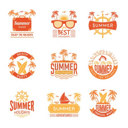 Téléchargez les illustrations : Badges d'été. Étiquettes de voyage et logos palmier boit soleil vacances symboles vectoriels tropicaux. Illustration de badge vacances d'été, palmier et plage - en licence libre de droit