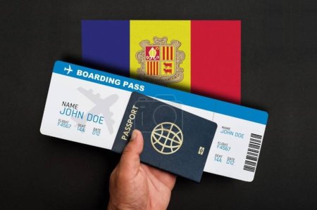 Foto de Pasaporte, tarjeta de embarque y pasaporte Covid-19 - Imagen libre de derechos