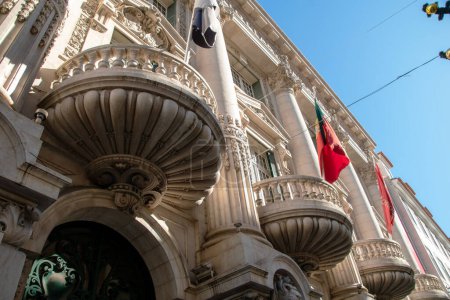 Téléchargez les photos : Lisbonne, Portugal, façade d'un bâtiment historique avec stuc - en image libre de droit