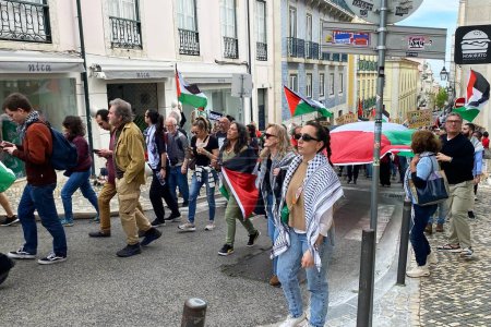 Téléchargez les photos : Pro - Manifestation palestinienne, protestation contre Israël, Supporters of Palestine, Lisbonne, Portugal, 7 avril 2024 - en image libre de droit