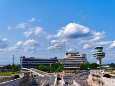 Téléchargez les photos : L'aéroport de Tegel était le deuxième aéroport de Berlin jusqu'en Mai 2021 - en image libre de droit