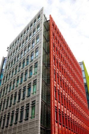 Téléchargez les photos : Immeubles de bureaux Central St. Giles, Londres, Angleterre - en image libre de droit