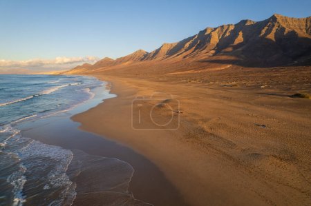 Luftaufnahme vom Strand von Cofete auf Fuerteventura