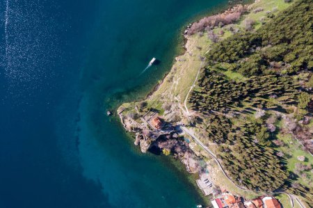 Luftaufnahme einer Kirche in Ohrid in Nordmakedonien