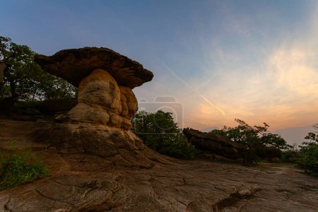 Photo for The morning sun shines on the many large, beautiful rocks that line the cliff.Numerous strangely shaped rocks lined up on the cliffs.A large number of large, beautiful boulders line the cliff. - Royalty Free Image