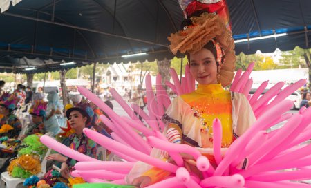 Téléchargez les photos : Bangkok, Thaïlande-Avril, 11,2024 : Nang Noppamas procession on Songkran day - en image libre de droit