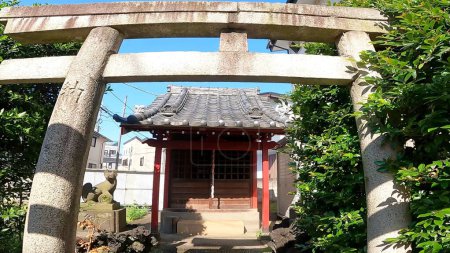 Shimojyuku Inari Shrine, a shrine located near Kawagoe Highway in Tokyo's Nerima WardAlthough the date of construction and other details are unknown, it is known that the shrine was located in Shimojyuku (this location) in Shimonerima Village in 1792