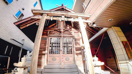 Magozo Inari Shrine is a shrine in Motoasakusa, Taito Ward, Tokyo.During the Tensho era (1573-92), Tokugawa Ieyasu had a man who called himself ``Magazon'' take the bridle of his horse and crossed the Abe River, but when he later looked for him, 