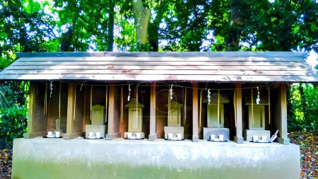 Hachiman Kasuga Shrine in Kamagaya City, Chiba Prefecture, Japanhttps://youtu.be/mtfCn8-RxxMThe name of the shrine comes from the fact that the deities enshrined are Hachiman Okami and Kasuga Okami