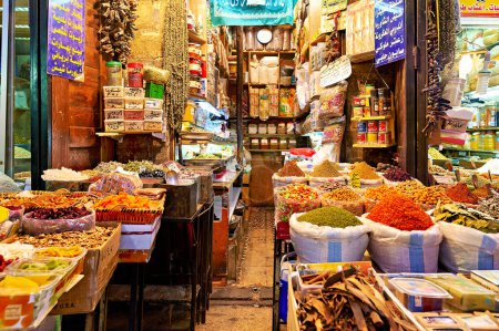 Téléchargez les photos : La Syrie. Damas. Une boutique à Al-Hamidiyah Souq - Date : 03 - 07 - 2023 - en image libre de droit
