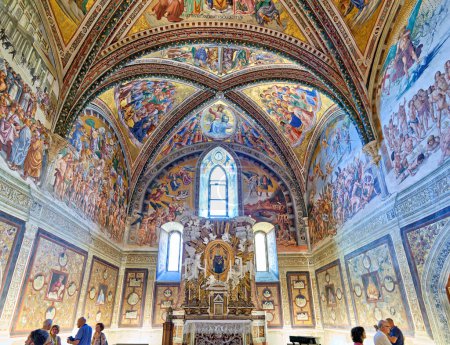 Foto de Orvieto Umbría Italia. Capilla de la Virgen de San Brizio pintada al fresco por Frey Angelico, Benozzo Gozzoli y Luca Signorelli - Fecha: 22 - 08 - 2023 - Imagen libre de derechos