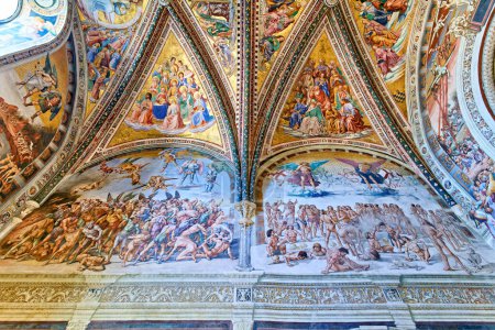 Foto de Orvieto Umbría Italia. La bóveda de la capilla de la Virgen de San Brizio con frescos de Frey Angelico y Benozzo Gozzoli - Fecha: 22 - 08 - 2023 - Imagen libre de derechos