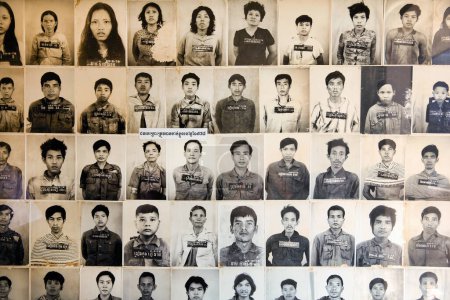 Foto de Fotos de los presos en la prisión de tortura S21 en Phnom Penh Camboya - Publicado: 02 - 01 - 2023 - Imagen libre de derechos