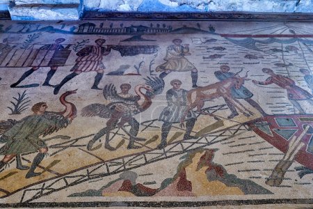 Foto de Mosaicos en Villa Romana del Casale (Villa Romana) en Piazza Armerina Sicilia Italia - Fecha: 10 - 12 - 2023 - Imagen libre de derechos