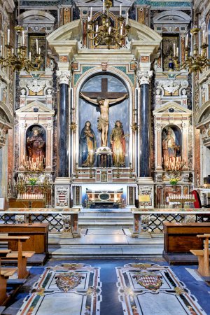 Téléchargez les photos : Gesu 'Nuovo (Nouveau Jésus) est le nom d'une église baroque de Naples, Campanie, Italie. - Date: 02 - 01 - 2023 - en image libre de droit