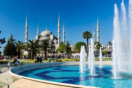 Foto de Estambul Turquía. La Mezquita Azul - Fecha: 27 - 04 - 2023 - Imagen libre de derechos