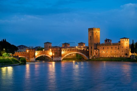 Verona Veneto Italy. Castelvecchio bridge at dusk - Date: 29 - 04 - 2024