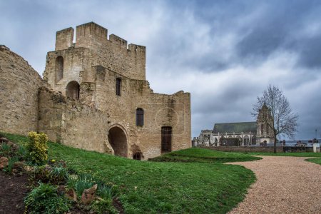 Ancien château médiéval dans la ville de Gisors en Normandie, France