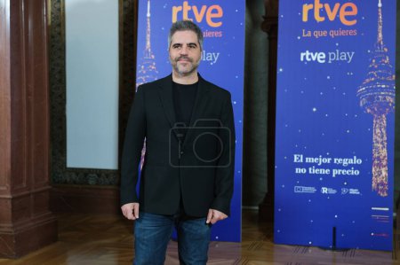 Téléchargez les photos : Ernesto Sevilla lors de la présentation de RTVE de "La programmation de la saison de Noël" le décembre 19, 2023 à Madrid, Espagne. - en image libre de droit