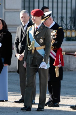 Téléchargez les photos : La princesse héritière Leonor d'Espagne assiste à la cérémonie de Pascua Militar au Palais royal le 06 janvier 2024 à Madrid, Espagne - en image libre de droit