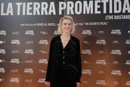 Téléchargez les photos : L'actrice Amanda Collin assiste à la première de La Tierra Prometida au cinéma MK2 Paz le 22 janvier 2024 à Madrid, Espagne. - en image libre de droit