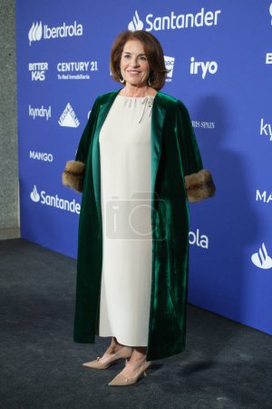 Téléchargez les photos : Ana Botella lors du photocall précédant le gala "Top 100 des femmes leaders d'Espagne" au Teatro Real de Madrid, le 28 janvier 2024, à Madrid, Espagne. - en image libre de droit