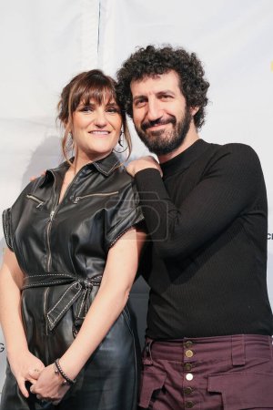 Téléchargez les photos : Les chanteurs Marwan et Rozalen assistent au photocall du premier film "Couples Therapy" au cinéma Palacio de la Prensa à Madrid. 8 février 2024 Espagne - en image libre de droit