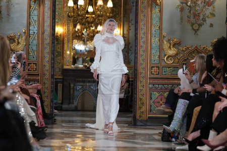 Photo for Model showcases creations by MARA DIEZMA during the Atelier Couture bridal catwalk within Madrid Fashion Week, at Santa Isabel Palace in Madrid. 14 marzo 2024 Spain - Royalty Free Image