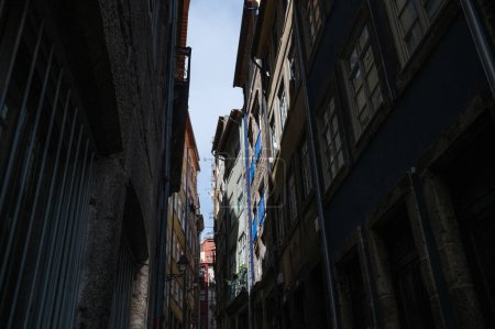 Foto de Vista del Barrio do Barredo en el centro histórico de Oporto, 1 de abril de 2024, Portugal - Imagen libre de derechos