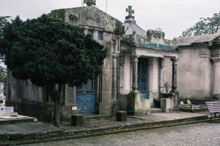 Téléchargez les photos : Vue de l'Agramonte Cemitrio à Porto 8 avril 2024 Portugal - en image libre de droit
