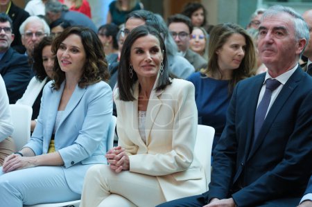 Téléchargez les photos : La reine Letizia d'Espagne assiste aux prix "El Barco De Vapor" et "Gran Angular" de littérature jeunesse à la Real Casa de Correos le 07 mai 2024 à Madrid, Espagne. - en image libre de droit