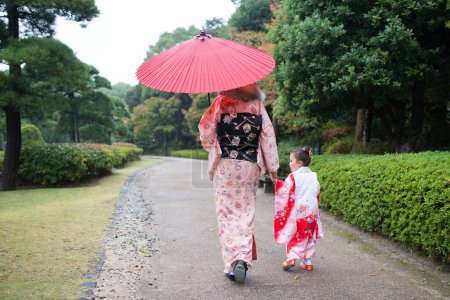 Mother and daughter wearing a kimono