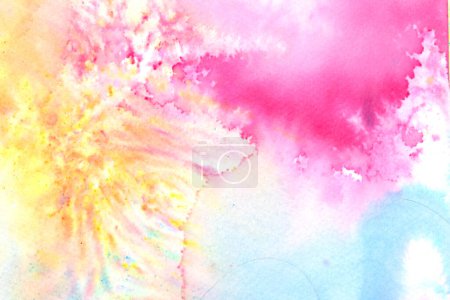 Téléchargez les photos : Une peinture aquarelle vibrante sur fond blanc avec éclaboussures et mélange de couleurs en joli arc-en-ciel pour l'arrière-plan - en image libre de droit