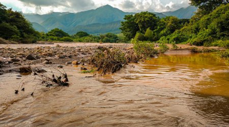 Schöne Landschaft über dem Pata-Fluss im Süden Kolumbiens