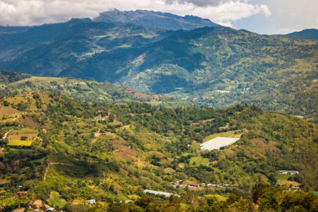 Panoramique d'un beau paysage à Choachi - Cundinamarca - Colombie