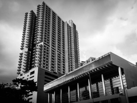 Façade d'un bâtiment dans le centre de Panama City au Panama