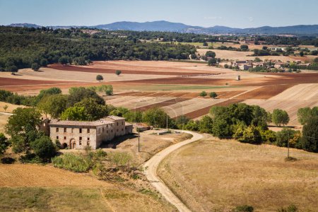 Téléchargez les photos : Paysage agricole vue de la Toscane, Italie - en image libre de droit
